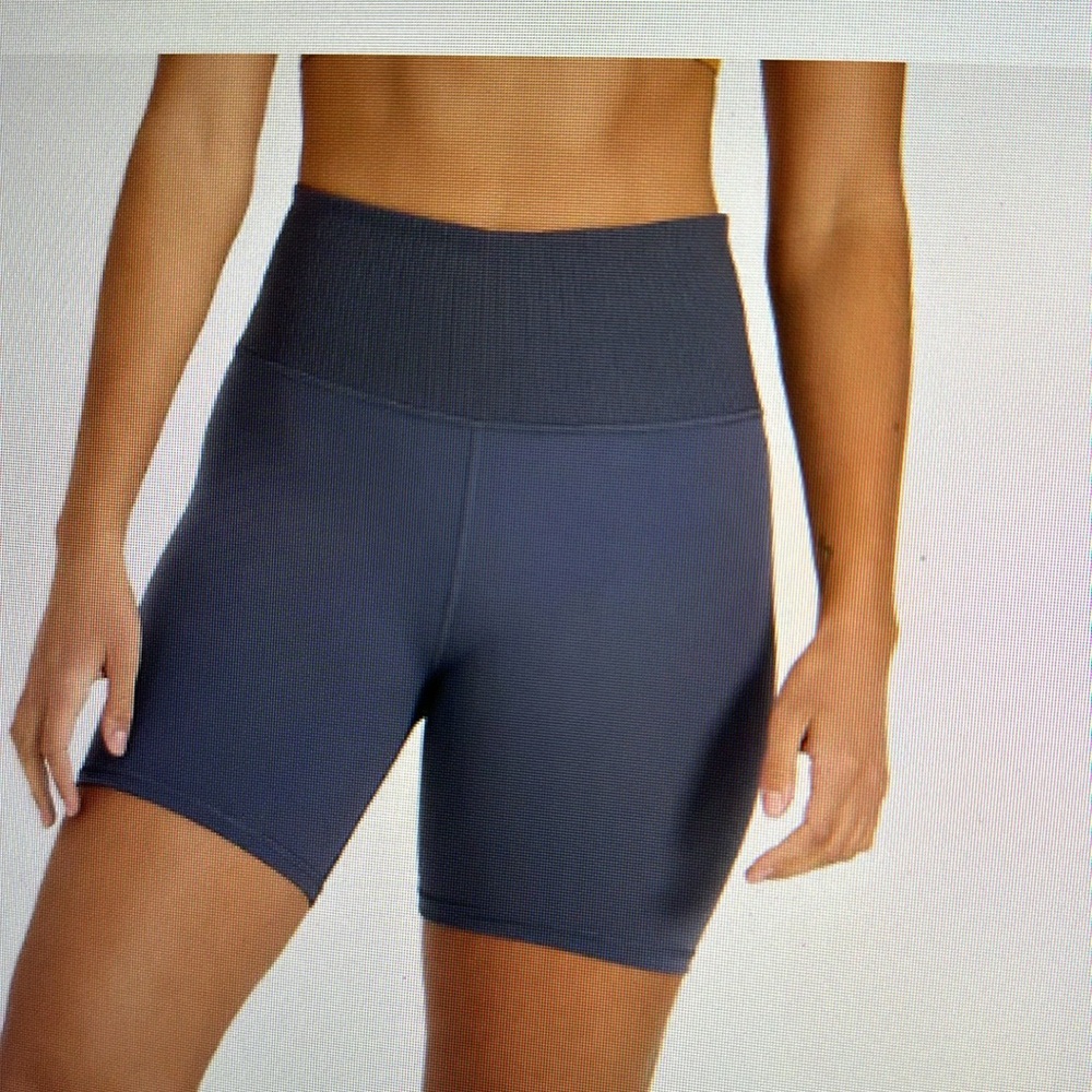 Vuori Rib Studio Short *NWOT
